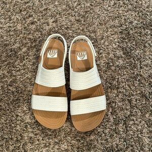 Reef sandals